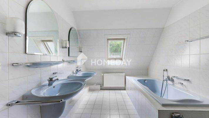 1. OG Badezimmer 2 2