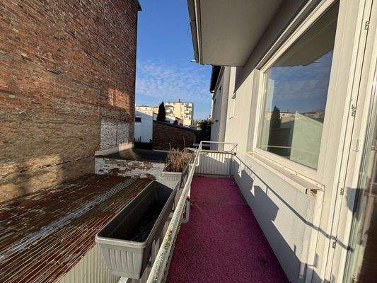 20251201_101410247_iOS