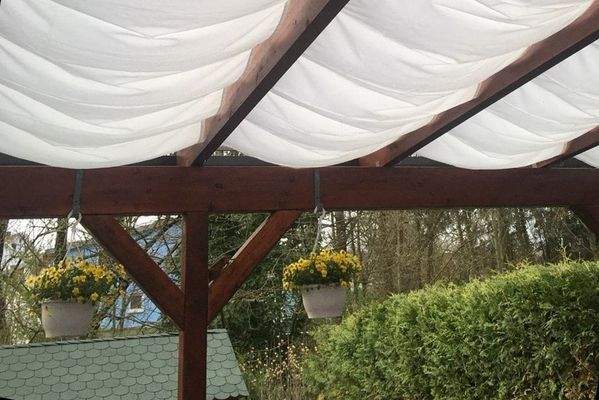 Pergola/Sonnenschutz