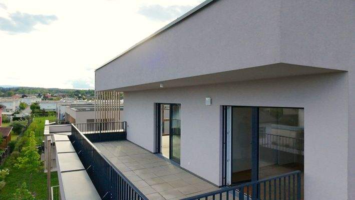 Drohne Dachterrasse.jpg