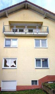 Hausansicht mit DG Balkon.jpg