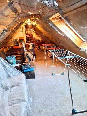 Dachboden über der Wohnung gehört dazu