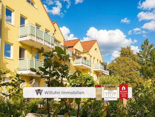 Rückansicht mit Balkon