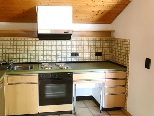 Wohnung DG rechts Bild 6.jpg