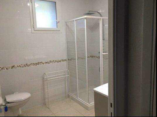 badzimmer Dusche Erdgesch.