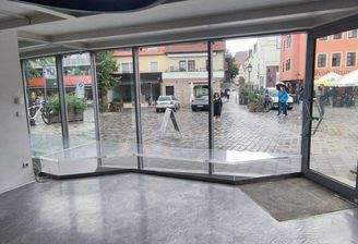 Entrèe zum Trödelmarkt