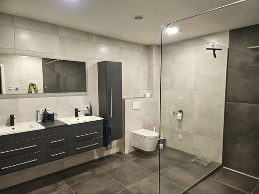 EG: Badezimmer