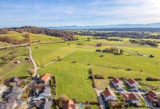 Grundstück für ca. 384 m² Wfl.