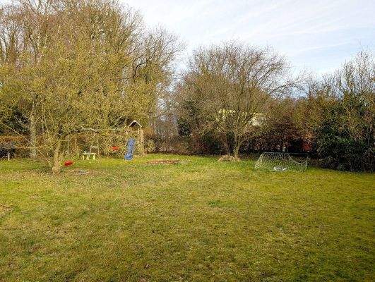 Großes Eigentumsgrundstück