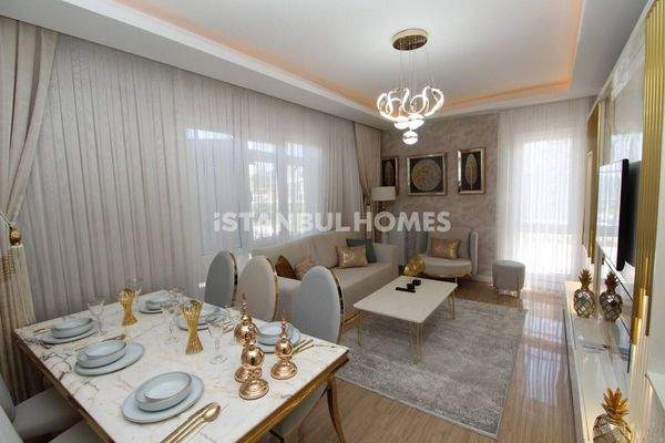Apartments in a Complex in an Advantageous Location in Esenyurt