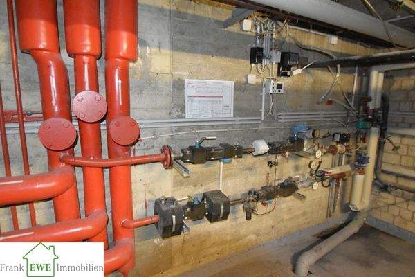 Versorgungskeller; Wohn- und Geschäftshaus