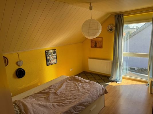 Schlafzimmer I DG