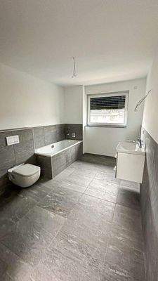 Dusch-/Wannenbad WE 10