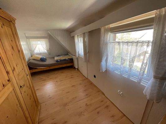 weiteres Schlafzimmer