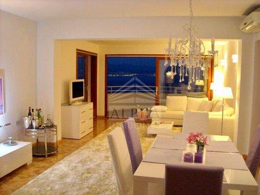 Wohn- und Esszimmer_Wohnung im 2.OG