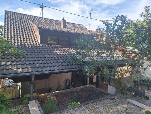 Rückansicht Haus, Terrasse