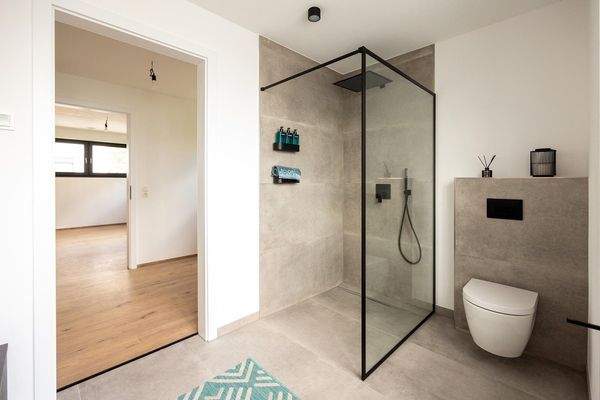 OG: Elternbereich/Bad