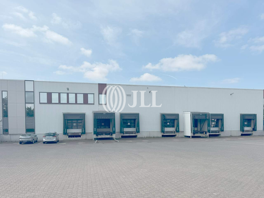 Außenansicht Andienung - JLL