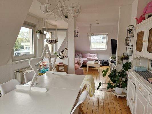 Wohnzimmer DG-Wohnung