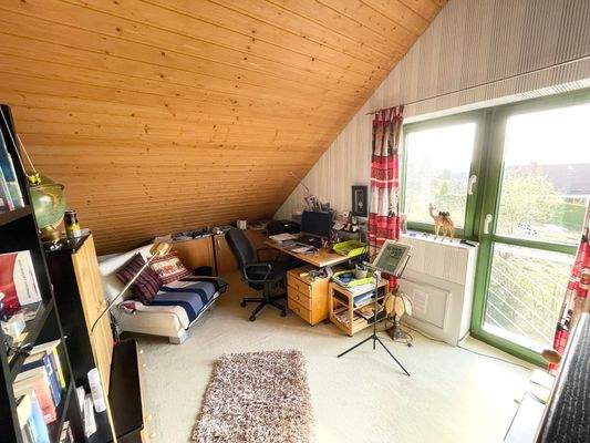 Arbeits-/Kinderzimmer