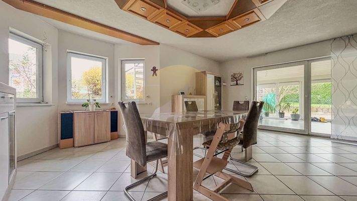 Gemeinschaftsbereich (aktuell Esszimmer)