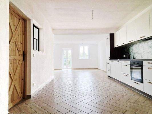 Bereich vor Küchenzeile