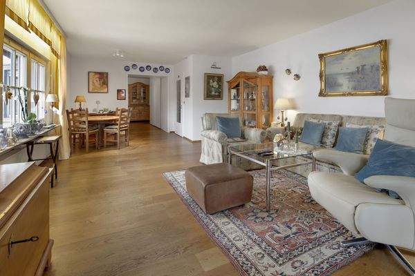 Wohn- und Essbereich EG