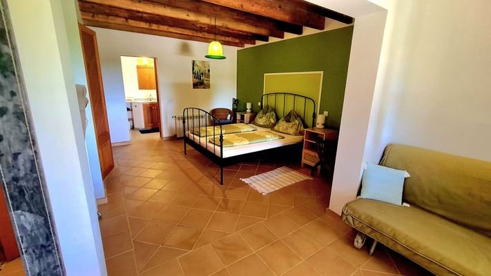 room-15409-1v3gt.jpg