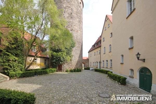 Hotel-Ost im inneren Burghof