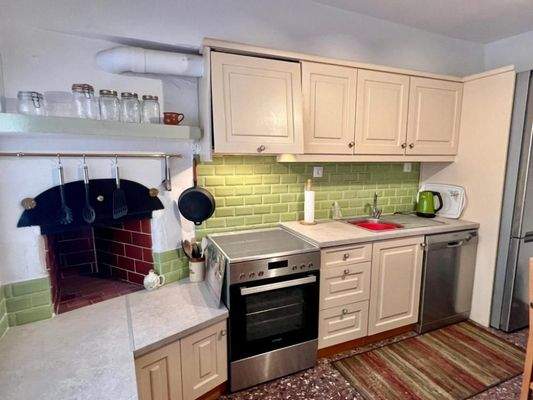 Kreta, Kritsa: Drei-stöckiges Dorfhaus mit zwei Schlafzimmern und schöner Aussicht