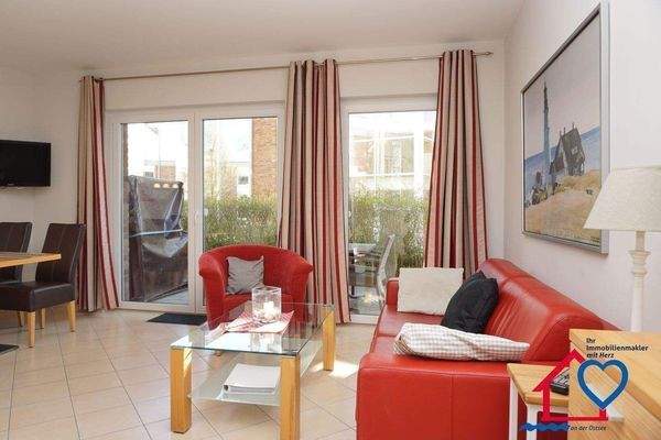 Wohnzimmer Terrasse.JPG