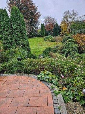 Grüner Terrassenblick