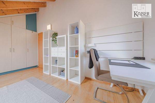 3 - 6-ZimmerWhg. OG+DG, Teil Whg. DG (15)