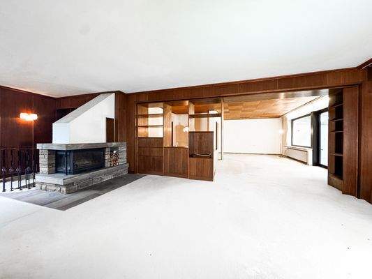 Kaminzimmer mit Zugang Wohnzimmer