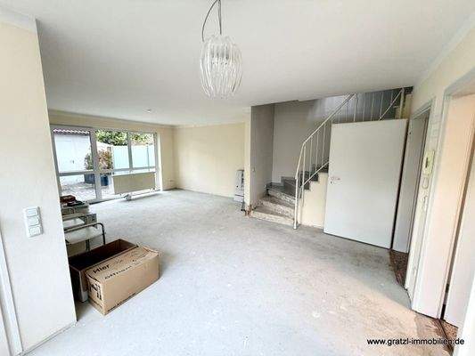 Esszimmer und Wohnzimmer