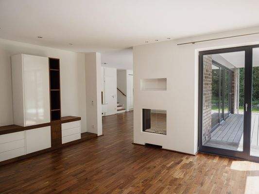 Wohnzimmer und Kamin