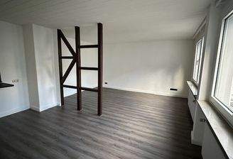 offener Wohn-/Essbereich ...