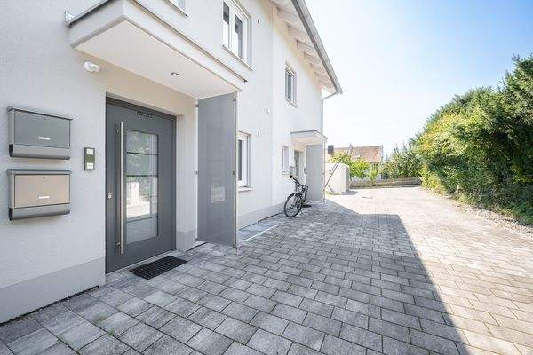 Hofeinfahrt zum Hauseingang