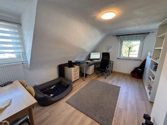 Wohnzimmer_Büro DG