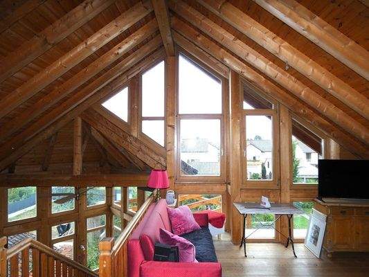 05a Wohnzimmer DG.JPG