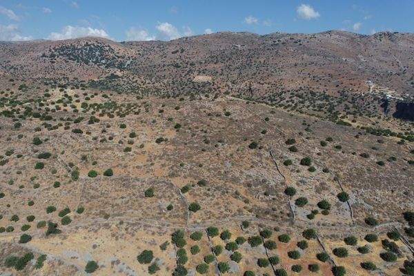Kreta, Schisma Eloundas: Exklusives Grundstück mit Meerblick und Baugenehmigung zu verkaufen
