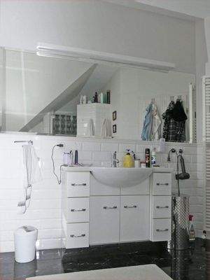 Waschtisch mit Unterschrank