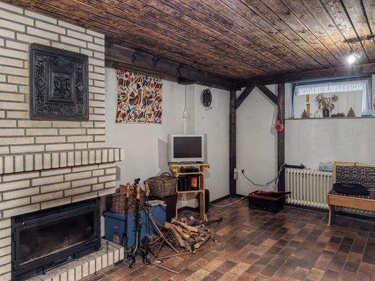 Kamin im Keller