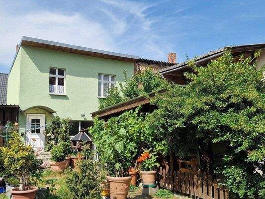 2-Häuser-Loburg-03-Nebengelass-Garage-0_1008x756.j