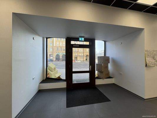 Eingang Otto-von-Guericke-Str.