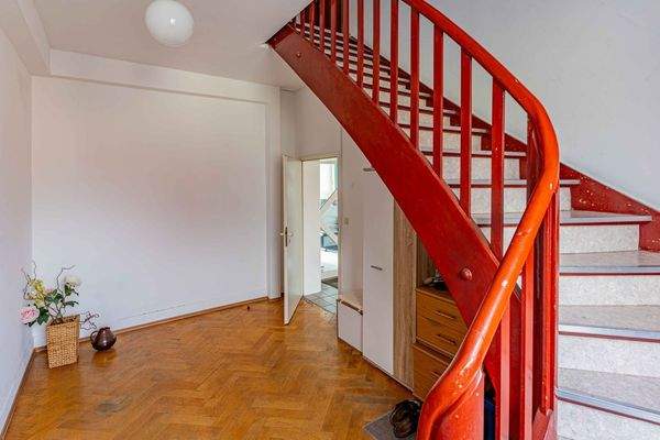 Aufgang in der Wohnung