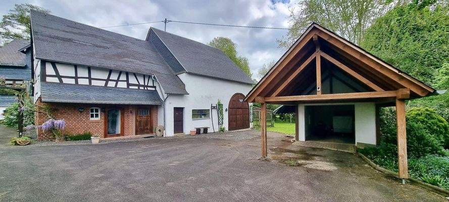 Nebengebäude, Garage, Carport