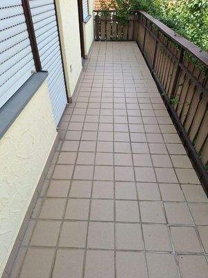 Balkon Kinder- u. Schlafz.-OG