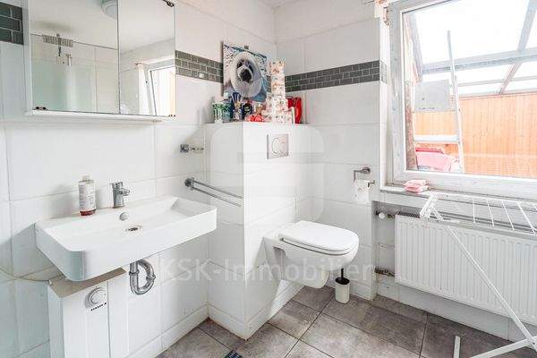 Badezimmer Erdgeschoss