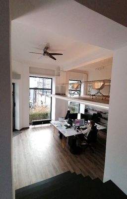 Schreibtischplätze 1